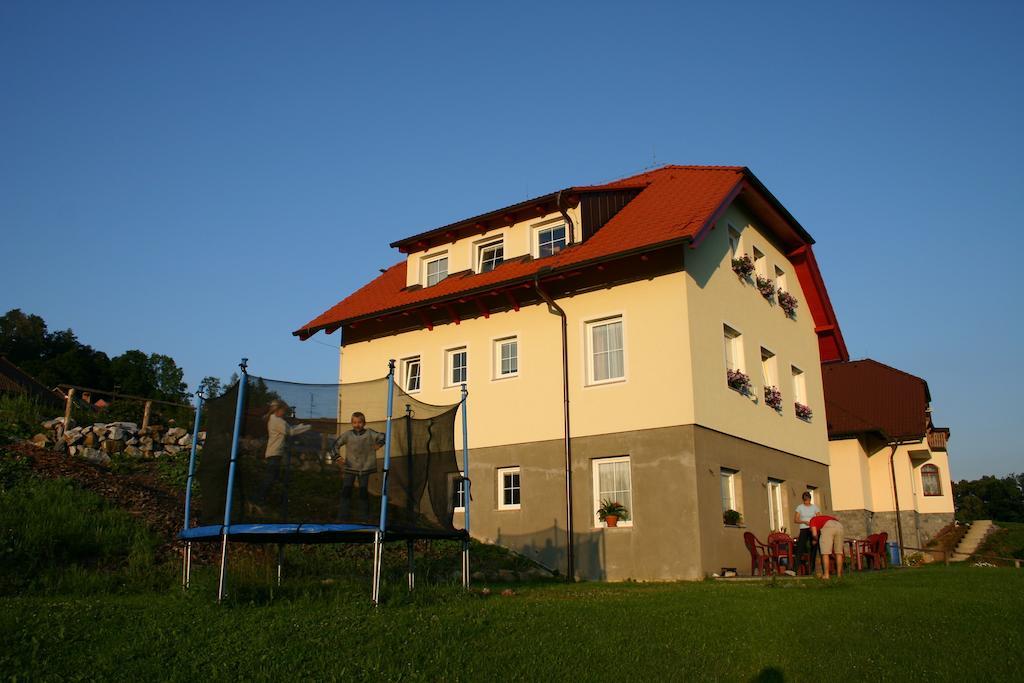 Apartmány Záhořovo Lože Horní Planá Esterno foto